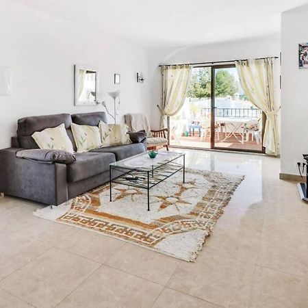 Capistrano Village B, 1 Bedroom + Free Wi-Fi Nerja Exterior photo