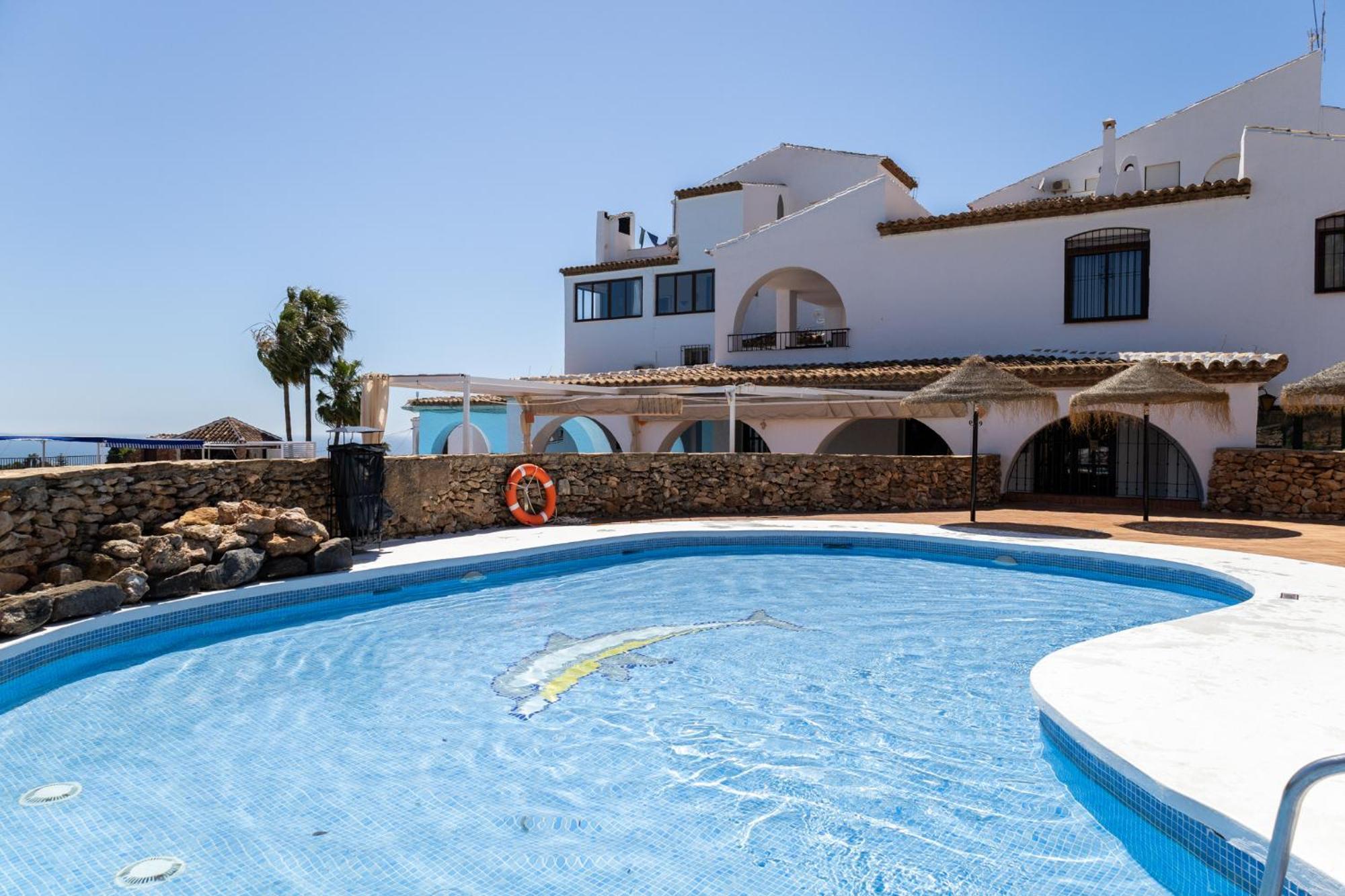 Capistrano Village B, 1 Bedroom + Free Wi-Fi Nerja Exterior photo
